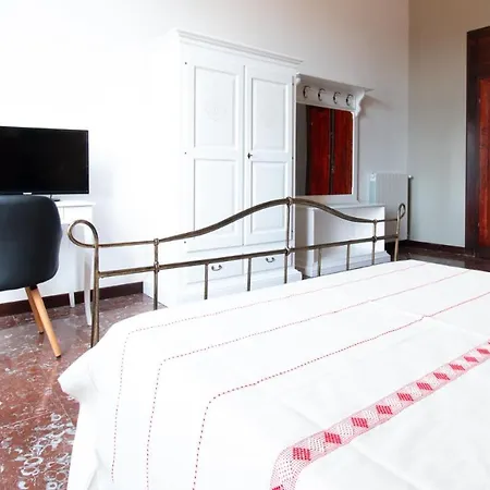 Cocco E Dessi 게스트하우스 4*